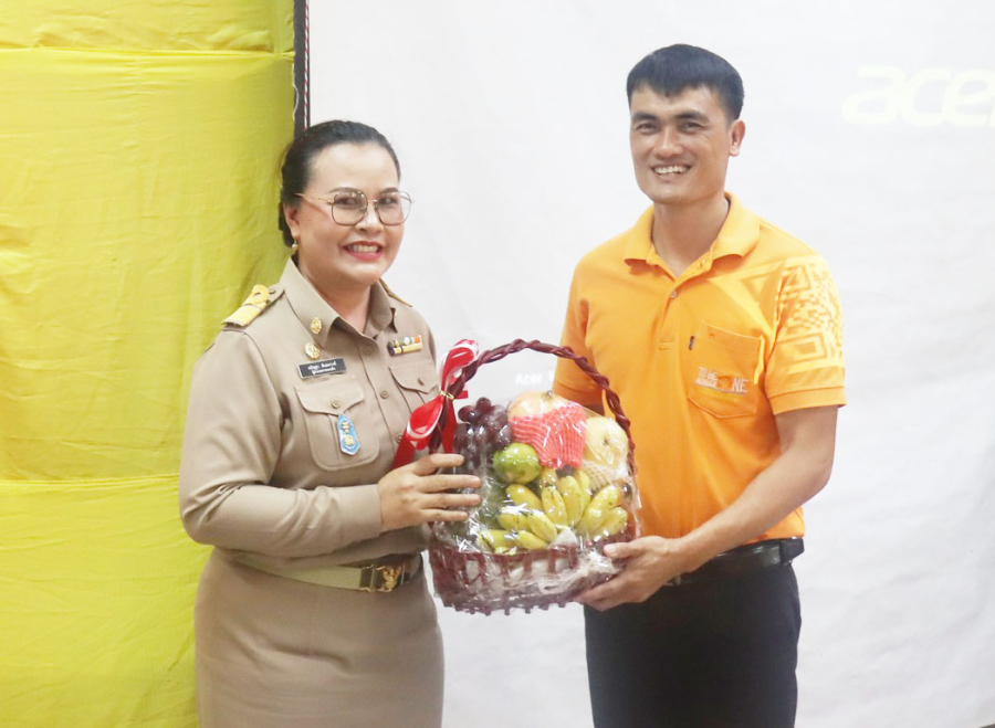 องค์การบริหารส่วนตำบลกุดปลาดุก ยินดีต้อนรับ นางสาวกนิษฐา สันตะวงค์ เนื่องในโอกาสย้ายมาดำรงตำแหน่ง ผู้อำนวยการกองคลัง องค์การบริหารส่วนตำบลกุดปลาดุก อำเภอเมืองอำนาจเจริญ จังหวัดอำนาจเจริญ
